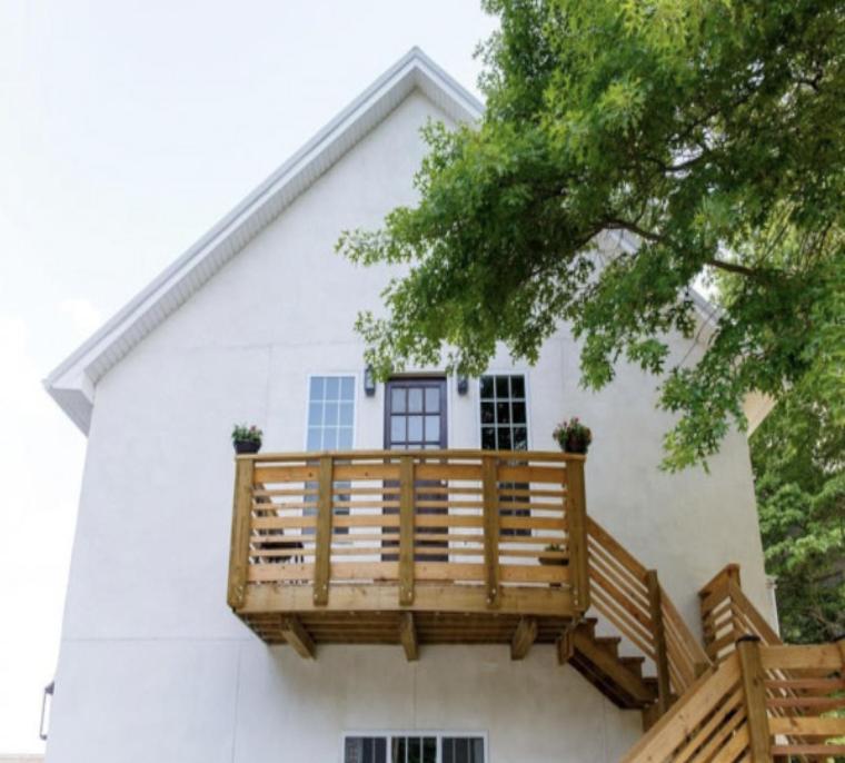 Park Carriage House Rest & Explore With Hollyhock * Louisville-Jefferson County